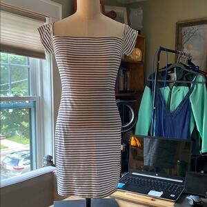 Tobi Black and White Sheath Mini Dress with Square Neck